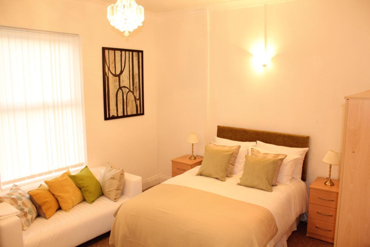 Ababeel Hotel เบอร์มิงแฮม ภายนอก รูปภาพ