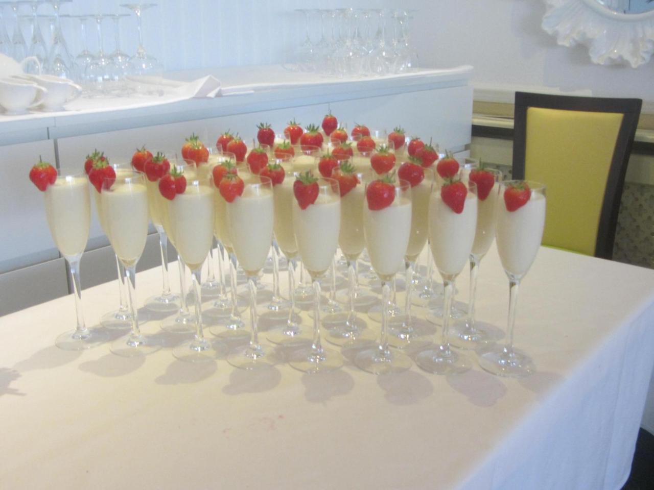 Ababeel Hotel เบอร์มิงแฮม ภายนอก รูปภาพ