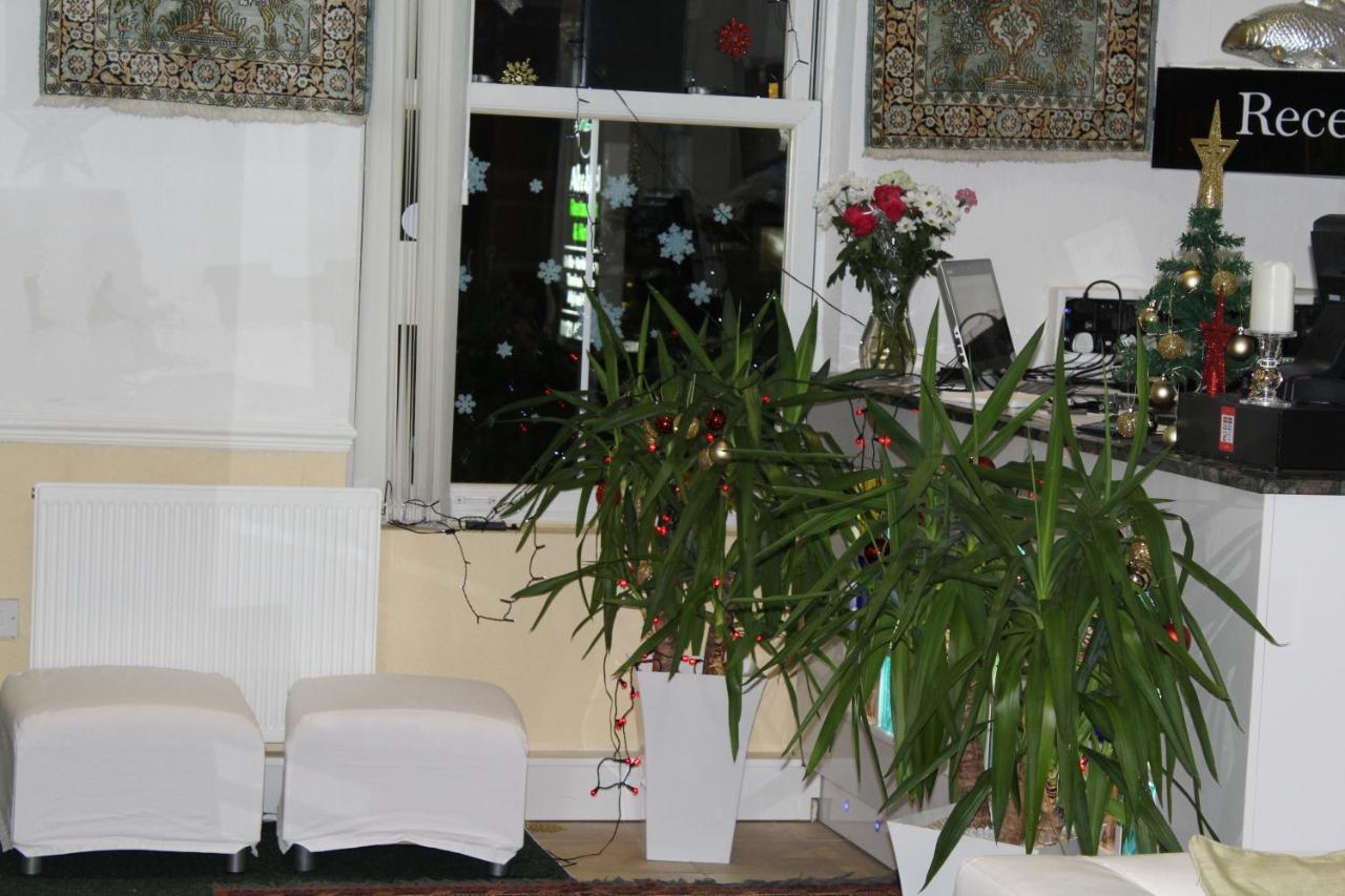Ababeel Hotel เบอร์มิงแฮม ภายนอก รูปภาพ