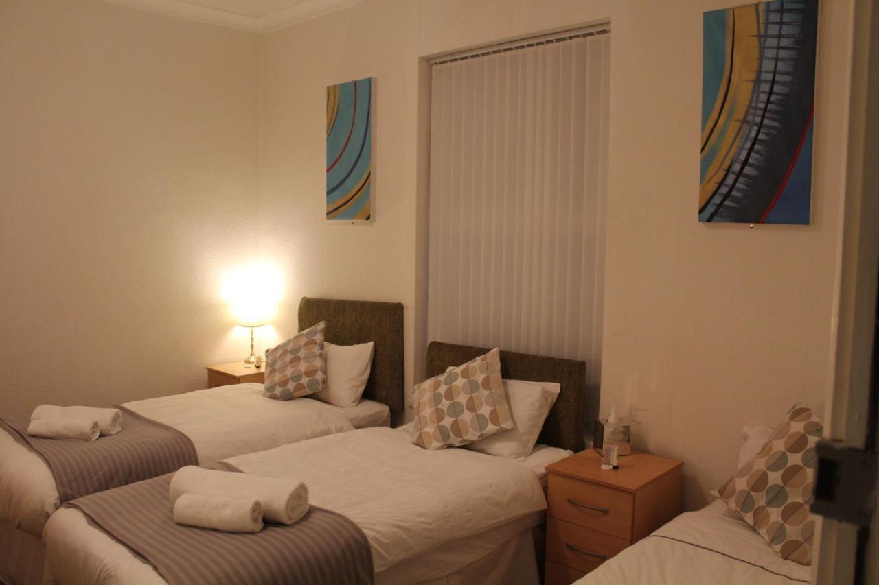 Ababeel Hotel เบอร์มิงแฮม ภายนอก รูปภาพ