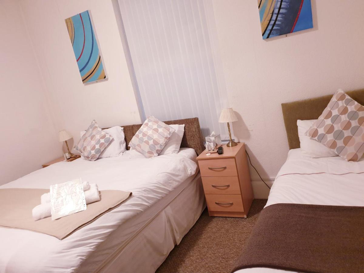 Ababeel Hotel เบอร์มิงแฮม ภายนอก รูปภาพ
